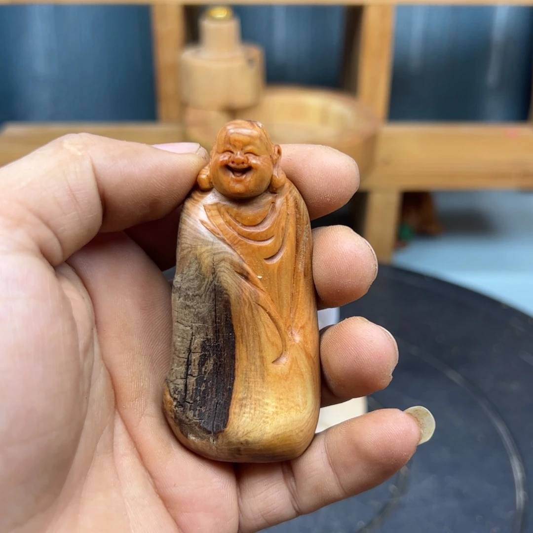 爱***远木崖柏木摆件手把件