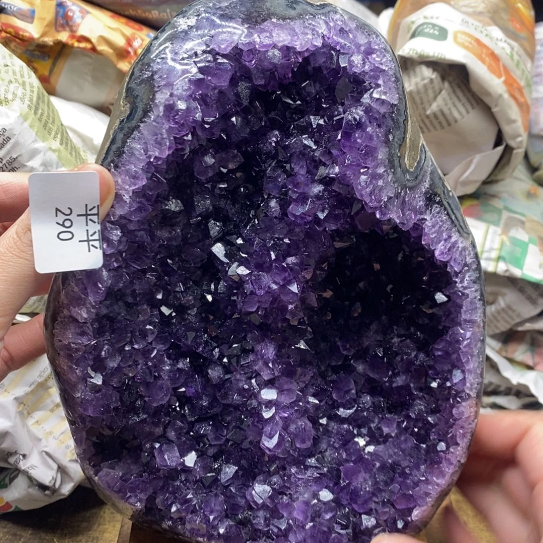 紫晶乌拉圭未镶嵌