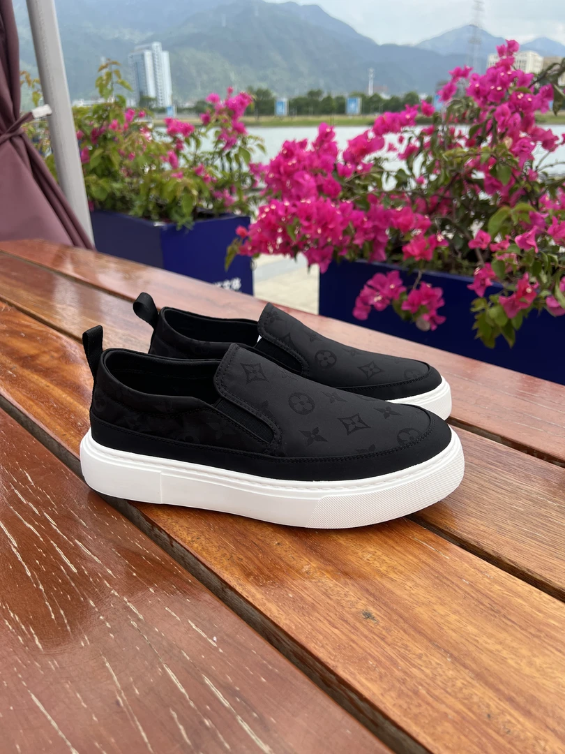 1号链接【断码清仓】男鞋品牌装柜帆布鞋板鞋