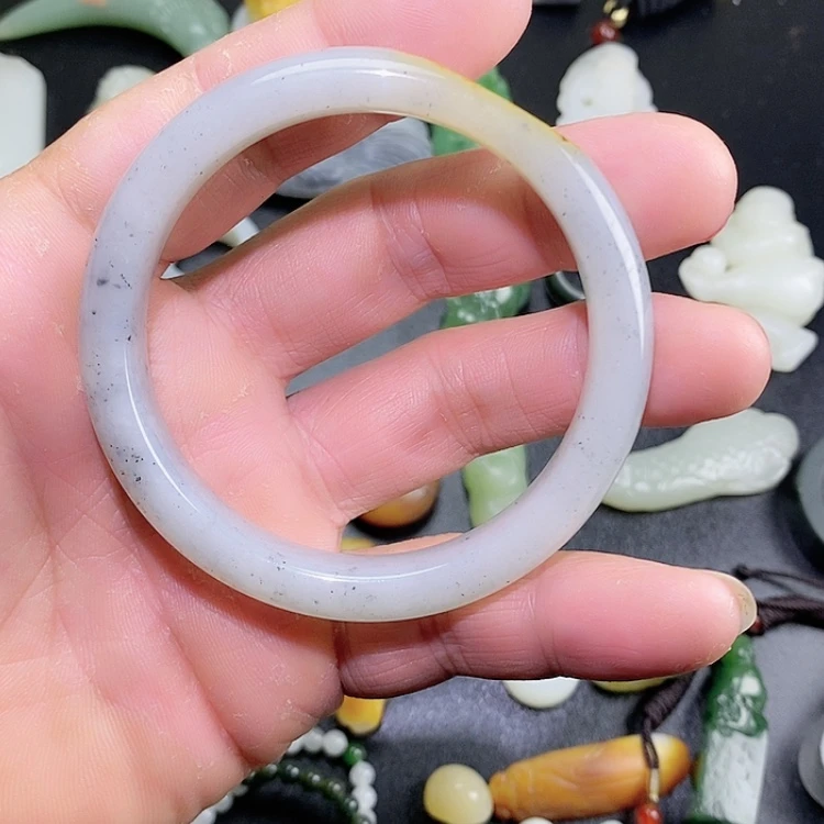 【闪购商品】未镶嵌和田玉（糖玉）挂件