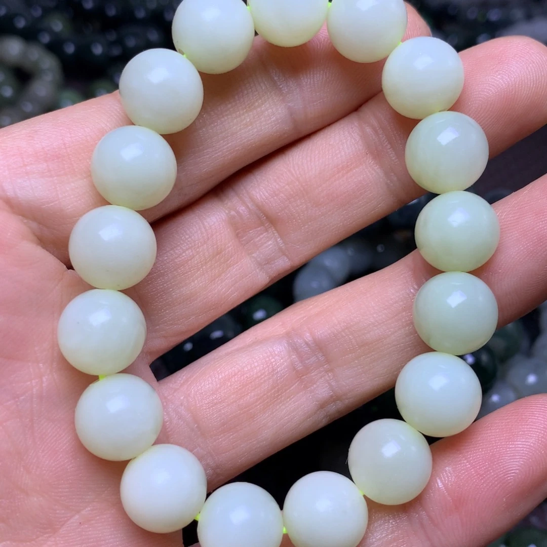 未镶嵌手串和田玉