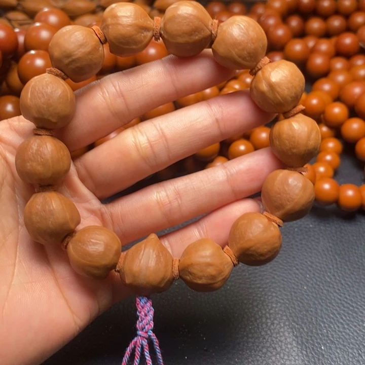 橄榄核吊坠1.7尺寸蜜桃臀