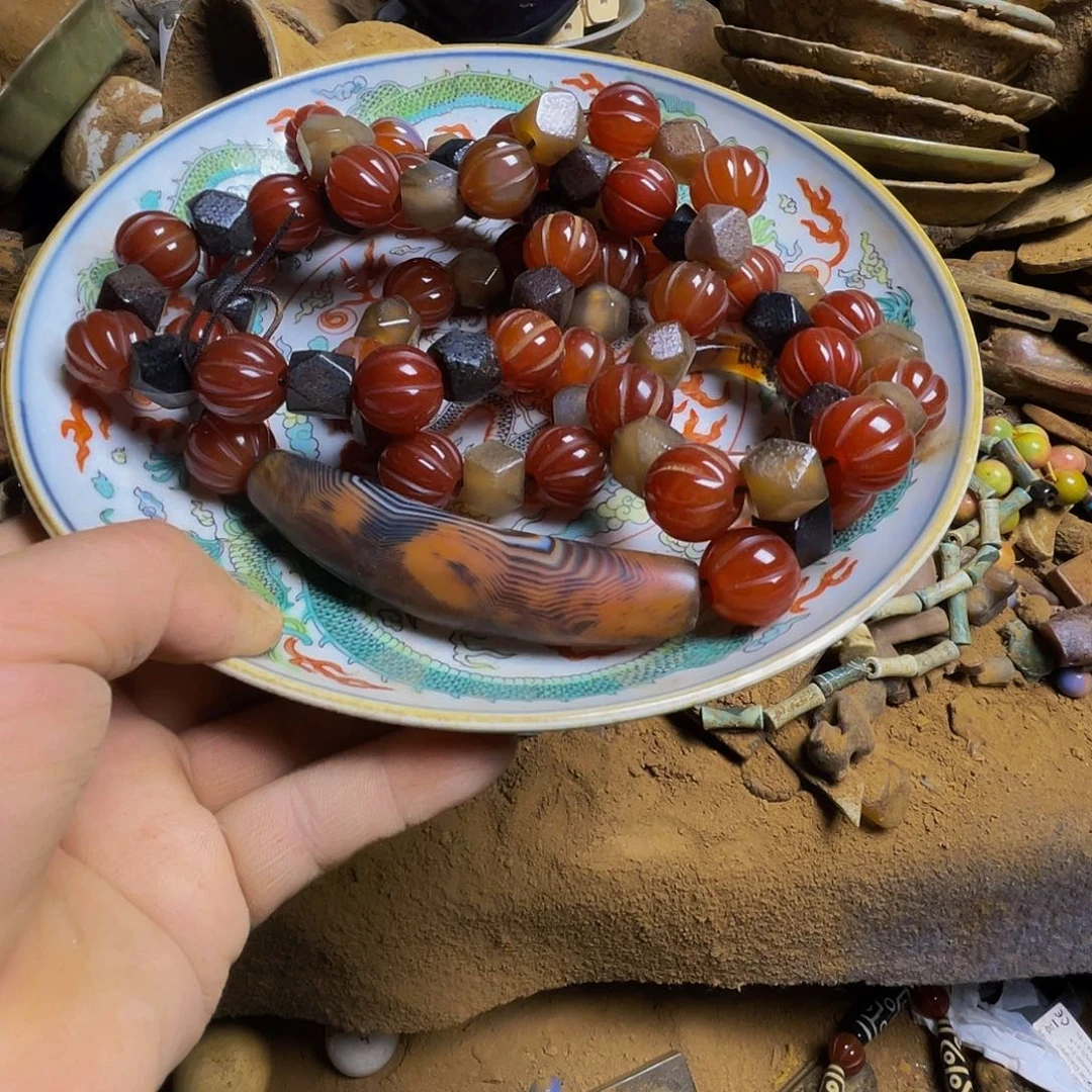 未***圣坎坎坷坷我在路上看到过最漂亮小