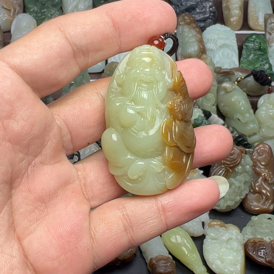 和田玉未镶嵌挂件