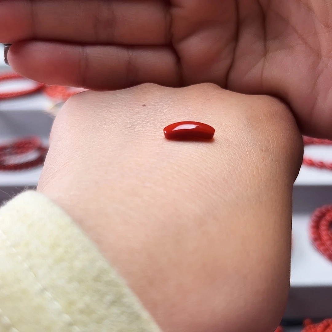 南红玛瑙未镶嵌珠宝奇石