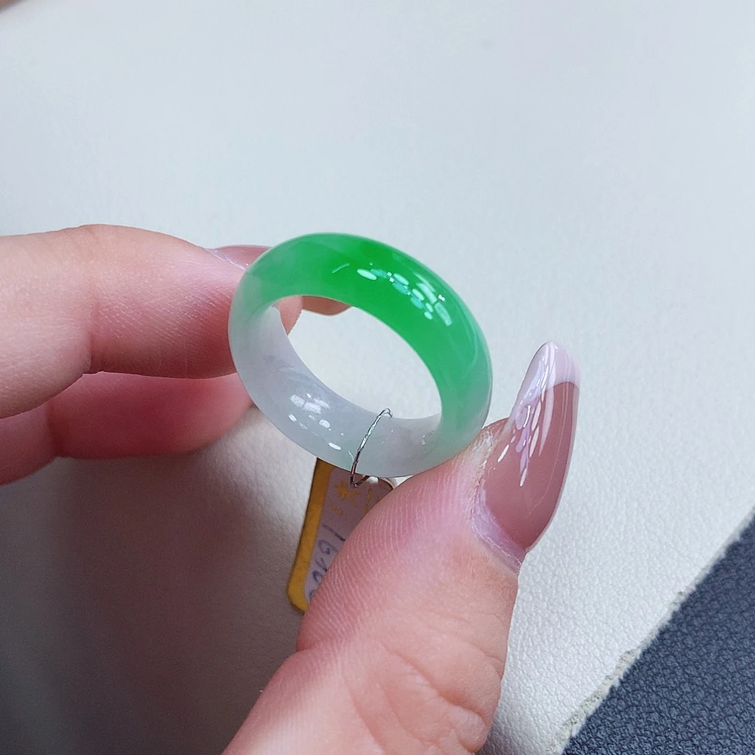 翡翠戒指未镶嵌13号
