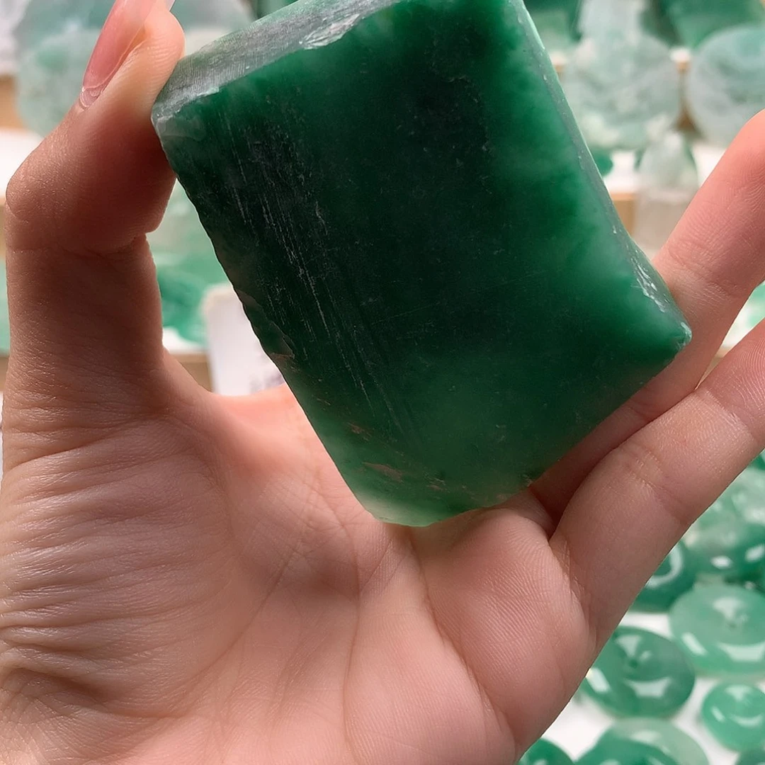 石英质玉未镶嵌珠宝半成品