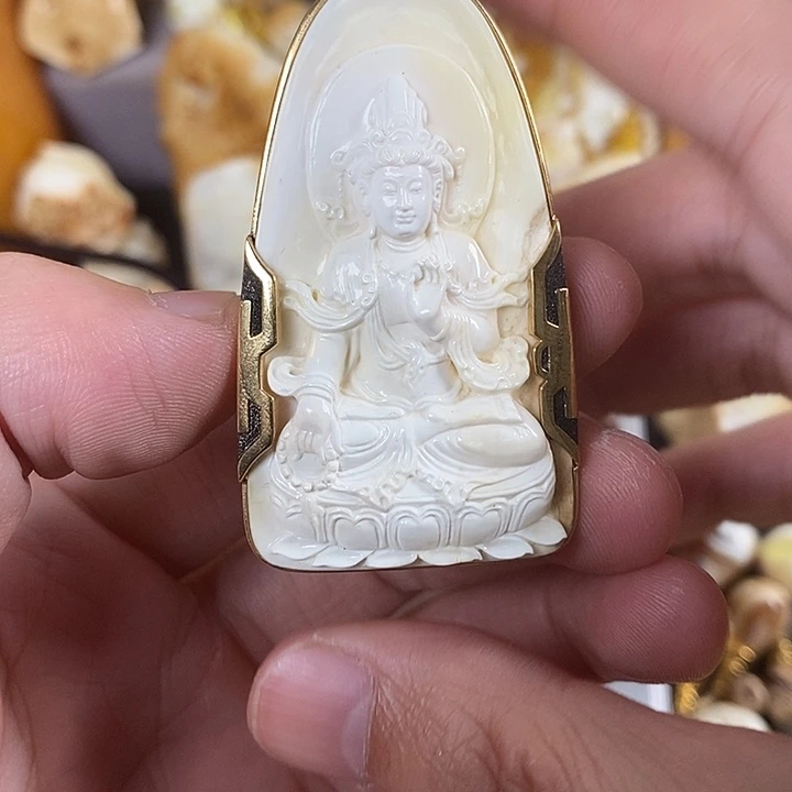 大***梦琥珀未镶嵌裸石我