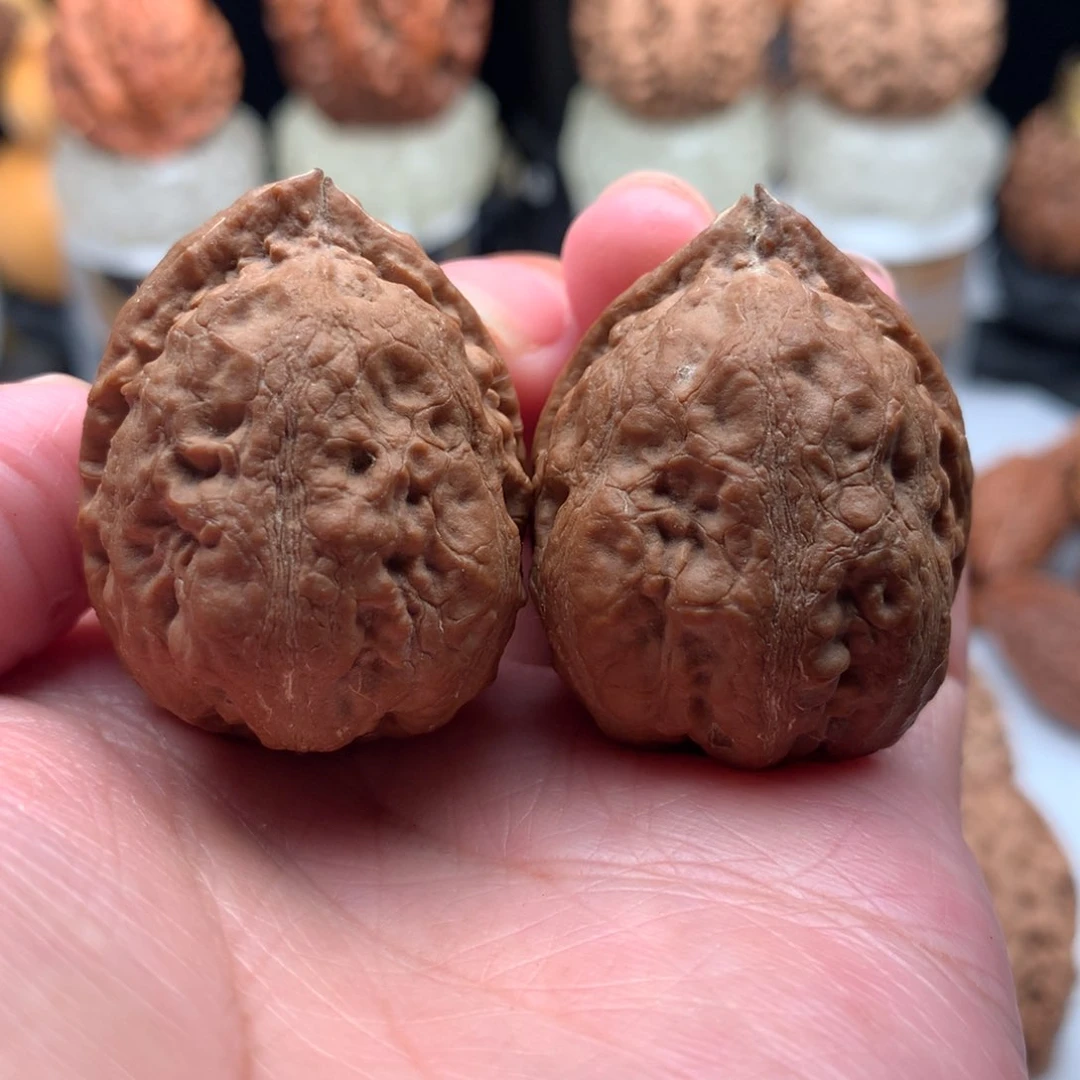 文玩核桃吊坠小武核桃12