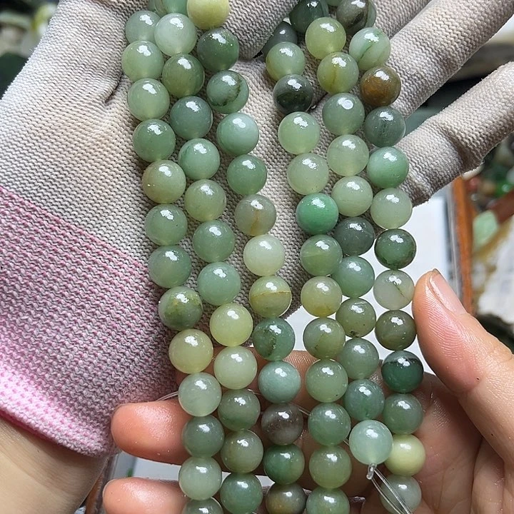 未镶嵌透闪石质玉珠宝奇石发3条
