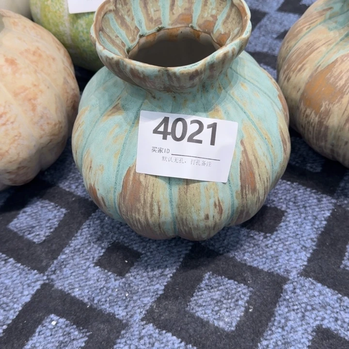 瑞***洁瓷片景德镇高温花器编码4021高23口8默认无孔