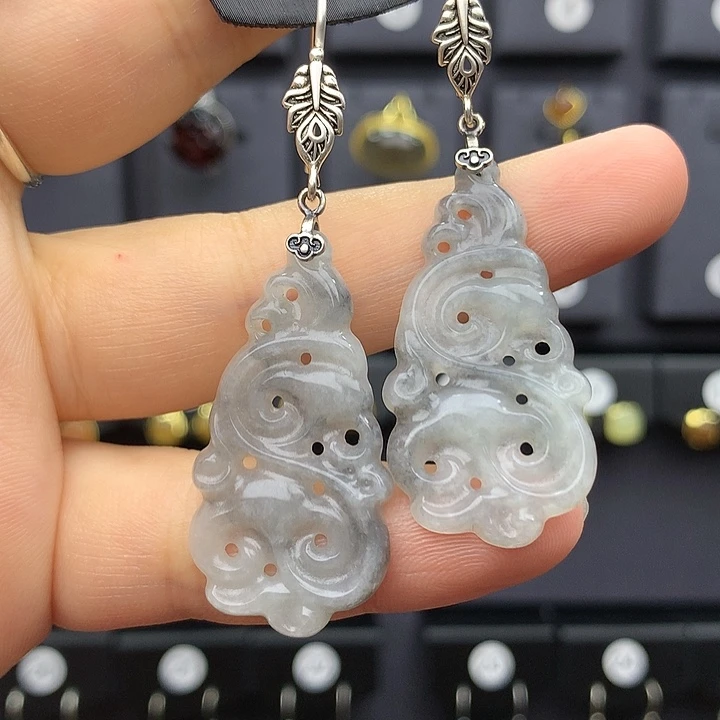 翡翠耳饰银S925镶嵌5555