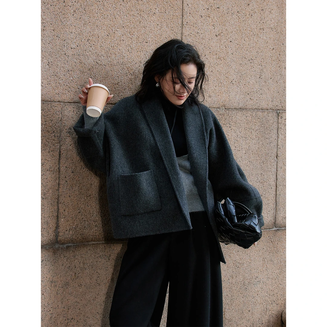 CoreLynk 城夜霜华｜蝙蝠袖双面呢羊毛外套