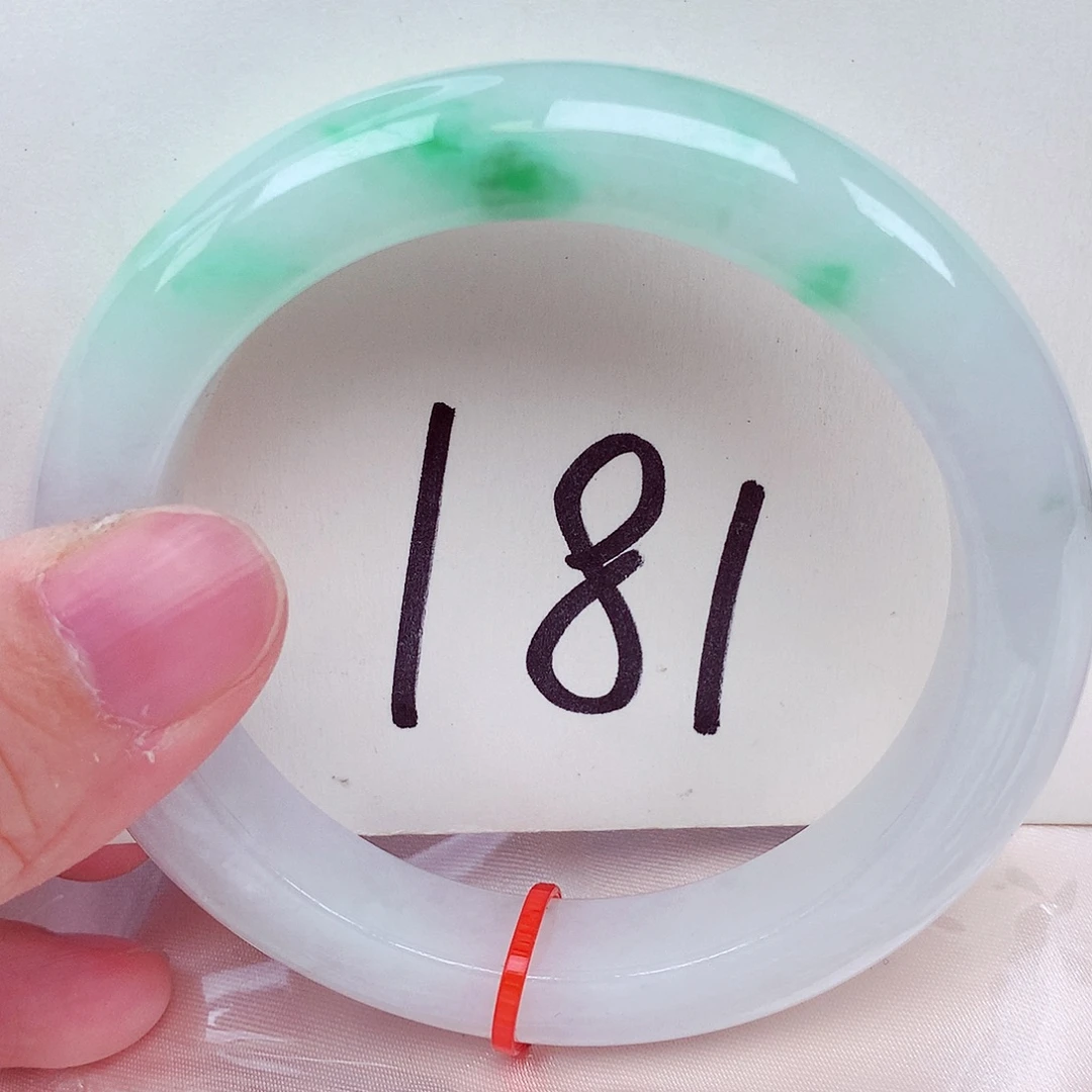 翡翠未镶嵌手镯翡翠