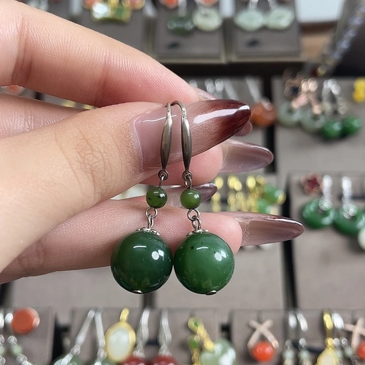 和田玉（碧玉）银S925镶嵌耳饰12左右