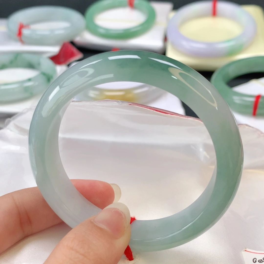 翡翠手镯未镶嵌翡翠手镯55