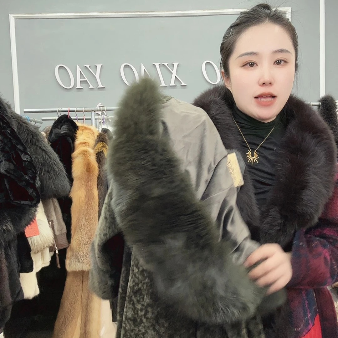 姚小妖家高端皮草