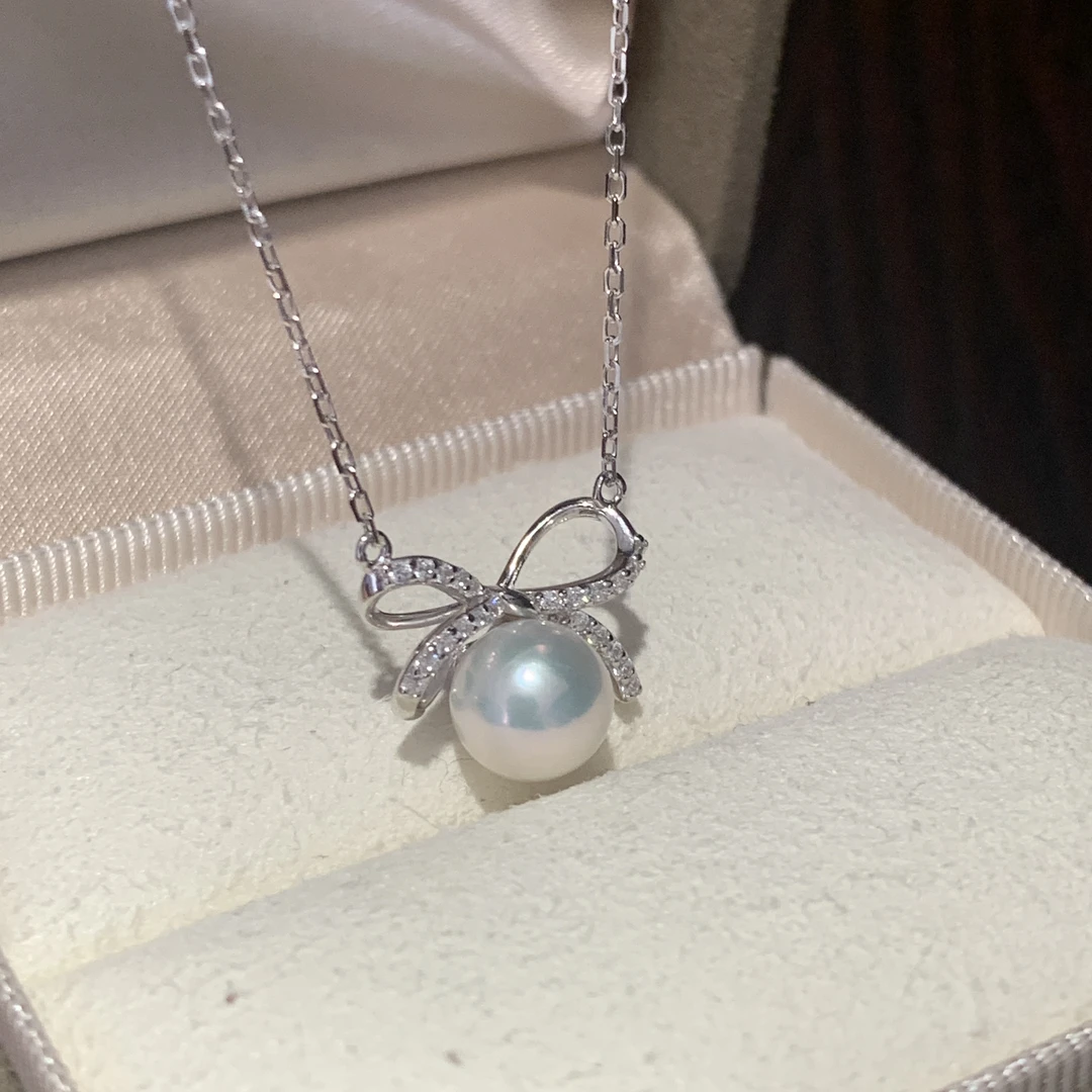 【薇岚朵】百搭高光高亮淡水珍珠蝴蝶结款吊坠套链精致