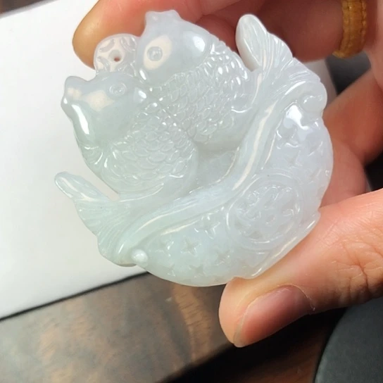 翡翠未镶嵌颈饰缅甸A货，每天下午1点半开播