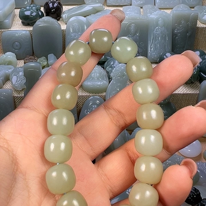 和田玉未镶嵌包链