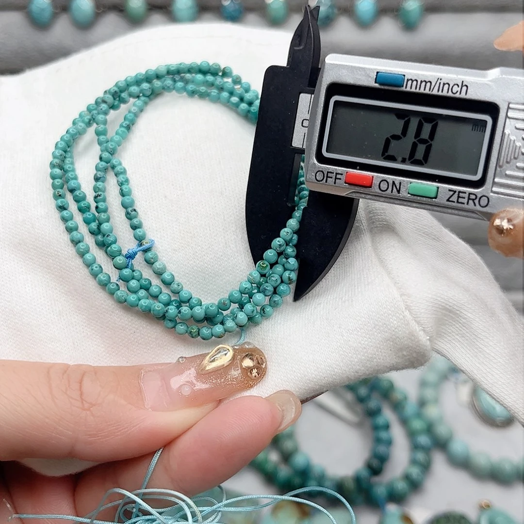 绿松石绿松石未镶嵌