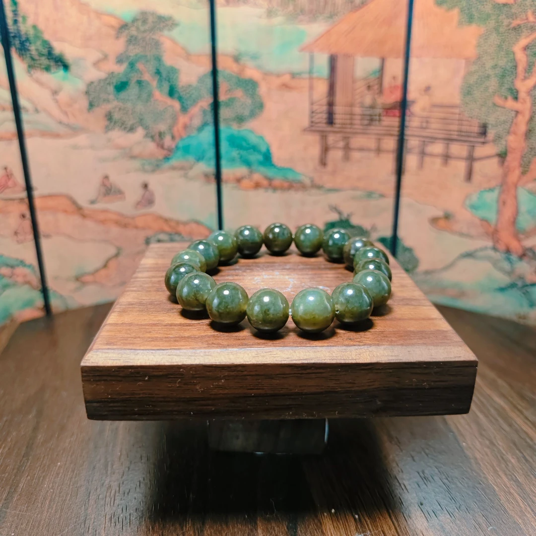 Q和田玉圆珠手串（卡12）1129