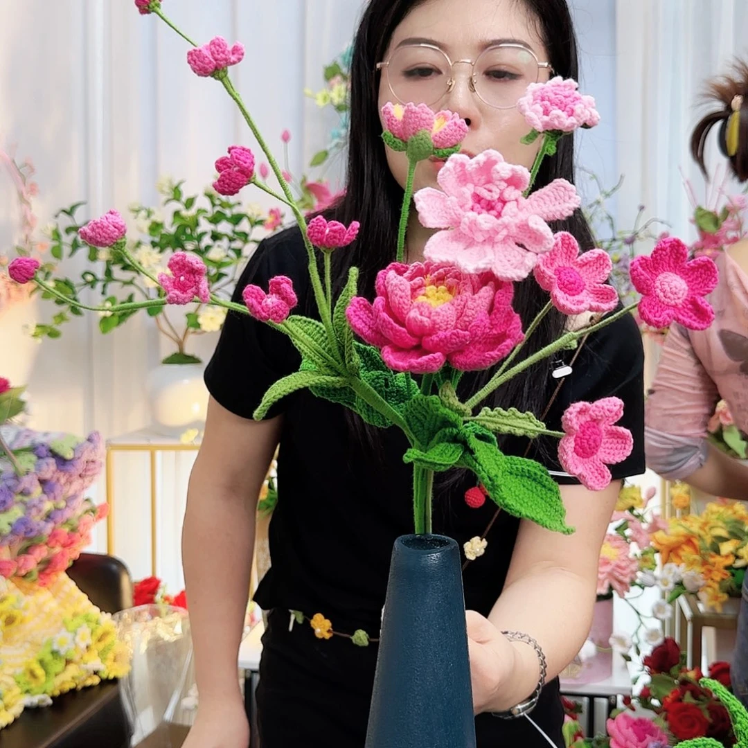 莱赛尔纤维棉手工钩织花束