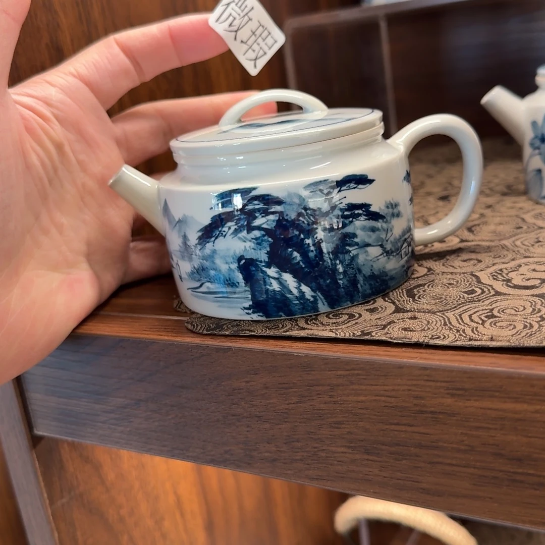 釉下手绘茶具微瑕