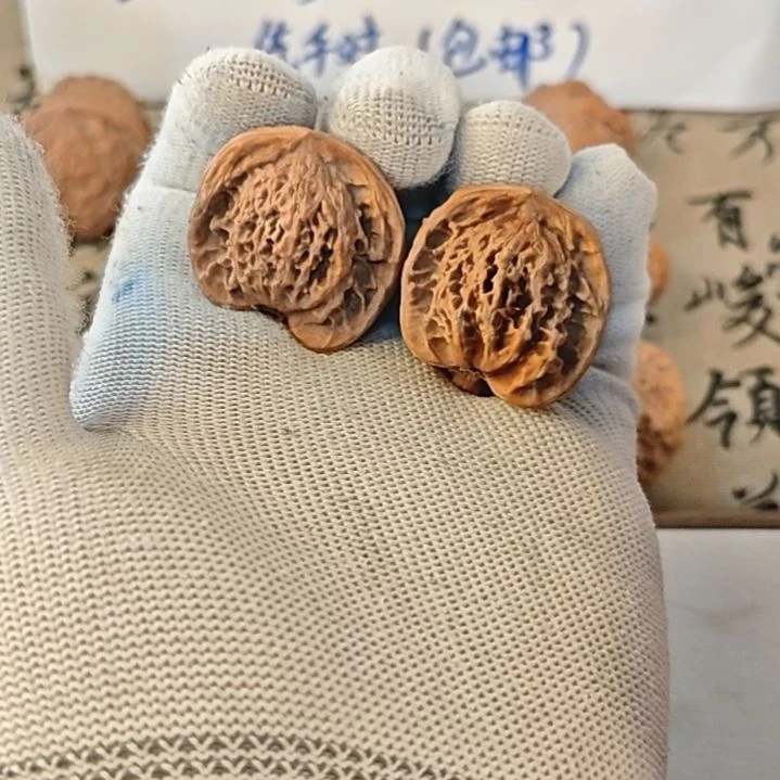 吊坠文玩核桃蛇头手捻