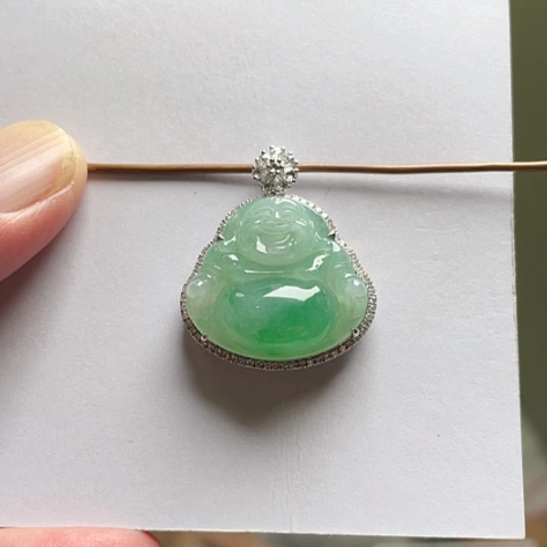 【闪购商品】吊坠(不含链)18K金镶嵌翡翠