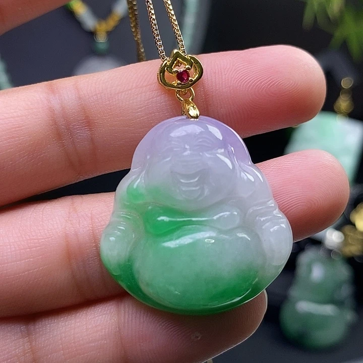 翡翠未镶嵌吊坠(赠链)