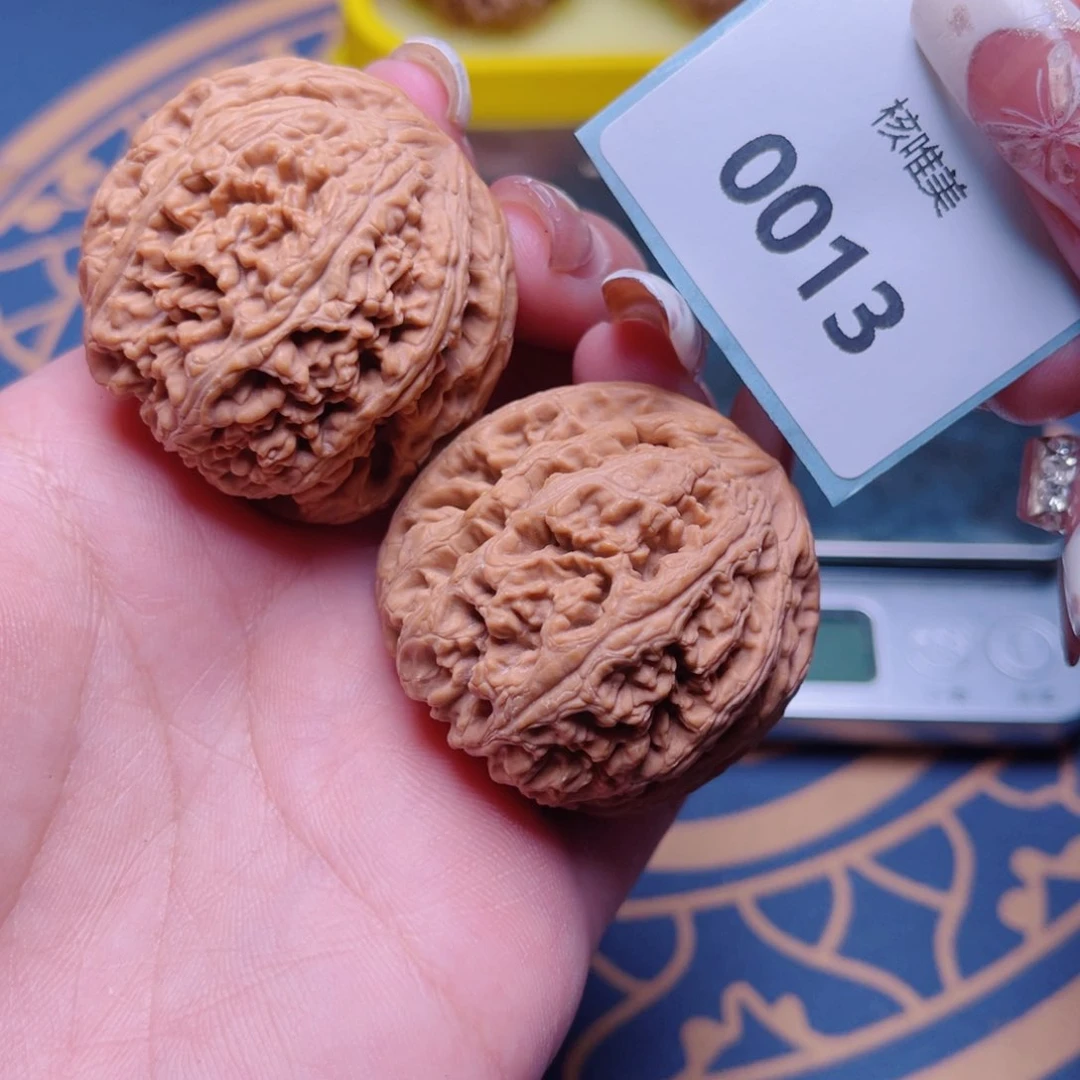 文玩核桃把件粗筋41～0013