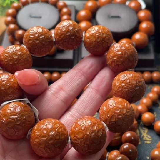 n***A吊坠橄榄核橄榄2.08