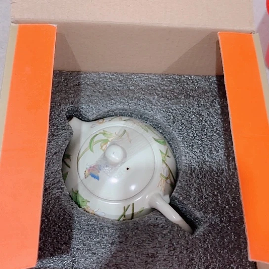 微瑕介意的勿拍，喜欢再下单，谢谢支持