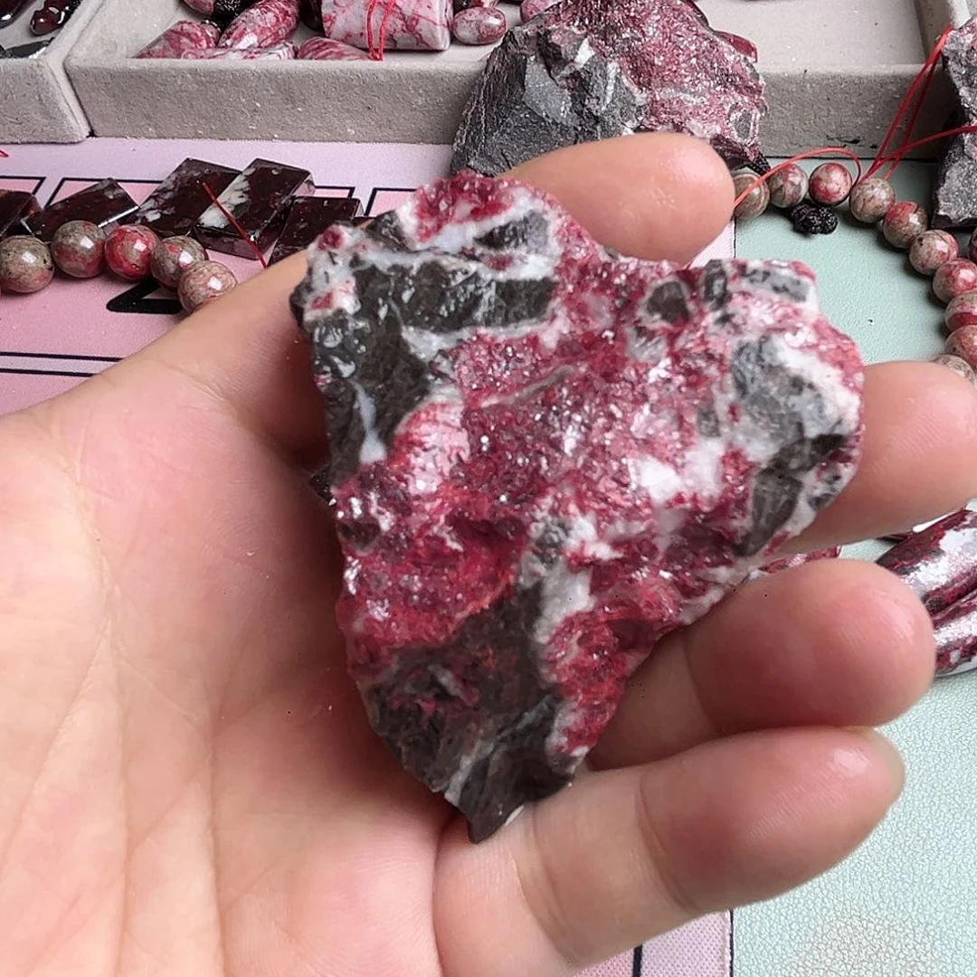 紫砂天然朱砂辰石吊坠