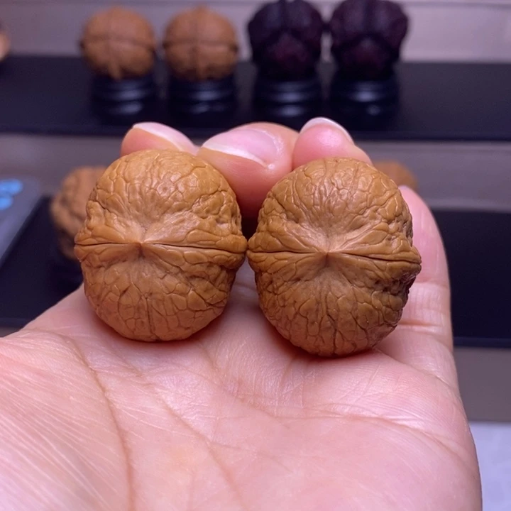 把件文玩核桃粗筋铁蛋25