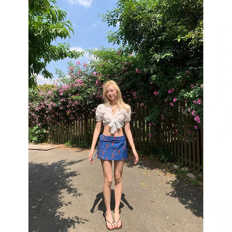 法式复古提花绑带短袖衬衫上衣女夏季高腰碎花a字半身裙时尚套装