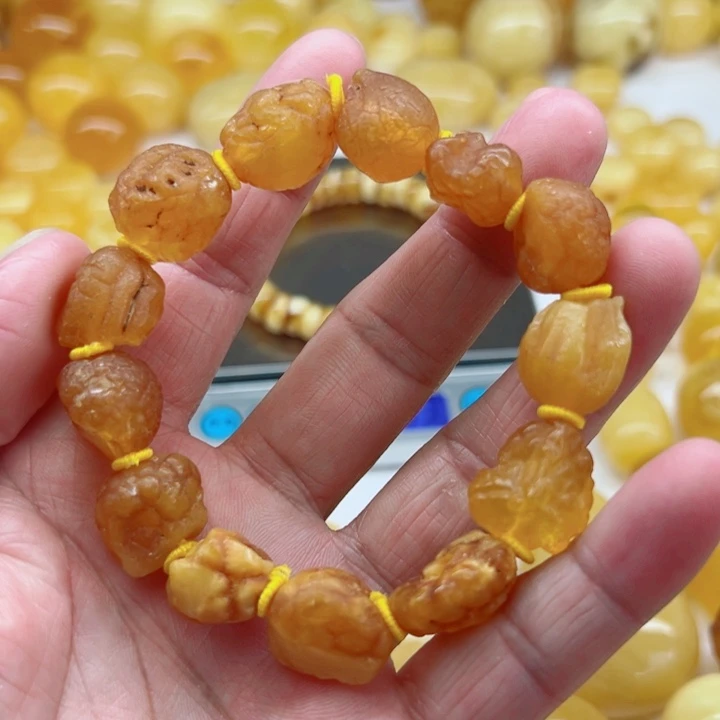 未镶嵌琥珀（矿物珀）裸石