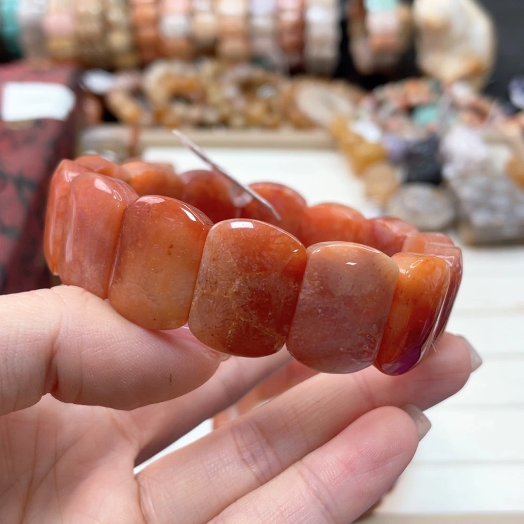 未镶嵌手链硅化珊瑚（珊瑚玉）纯**语094