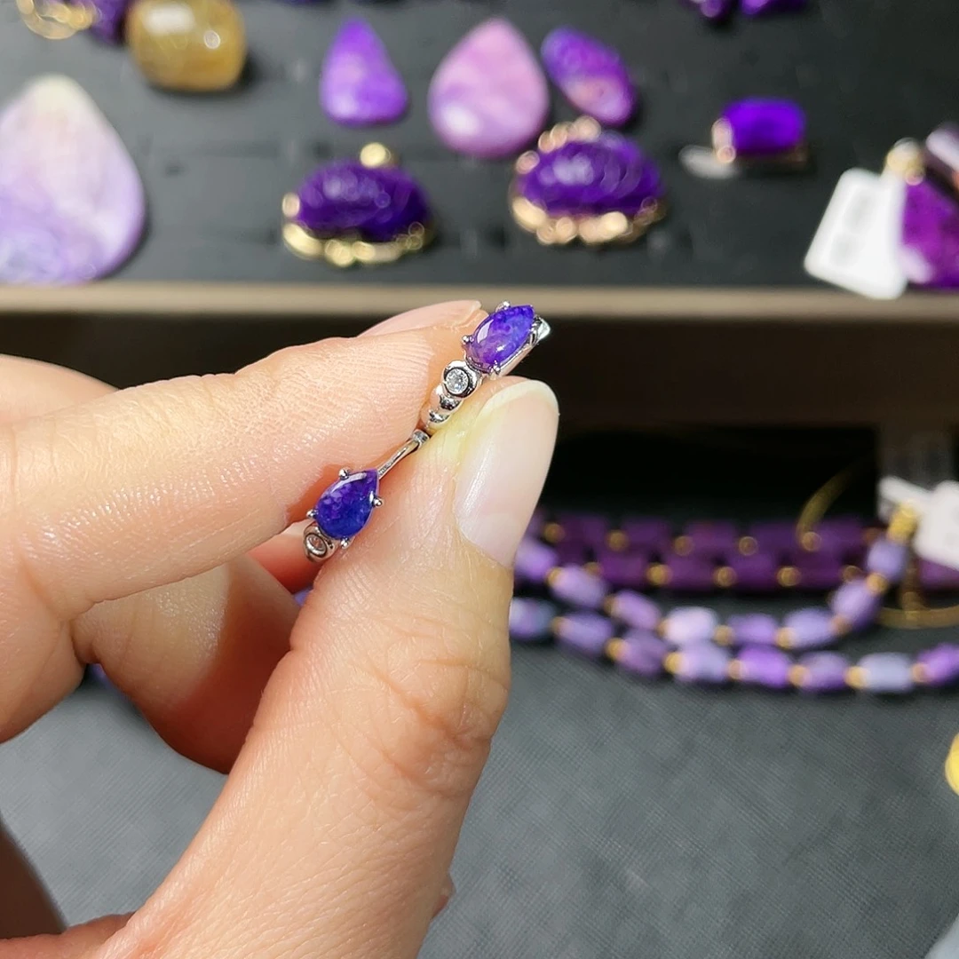 苏纪石（舒俱来）耳扣银S925镶嵌