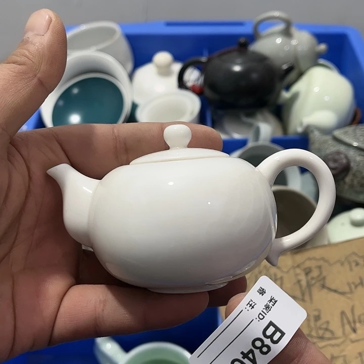 瓷片默认微瑕瓷器、茶具、壶、摆件，介意勿拍