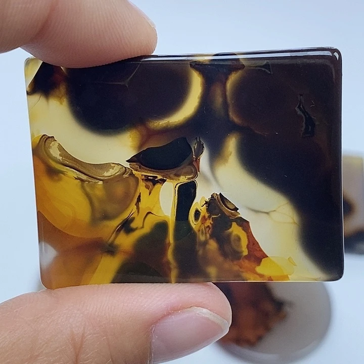 玛瑙/玉髓未镶嵌珠宝半成品