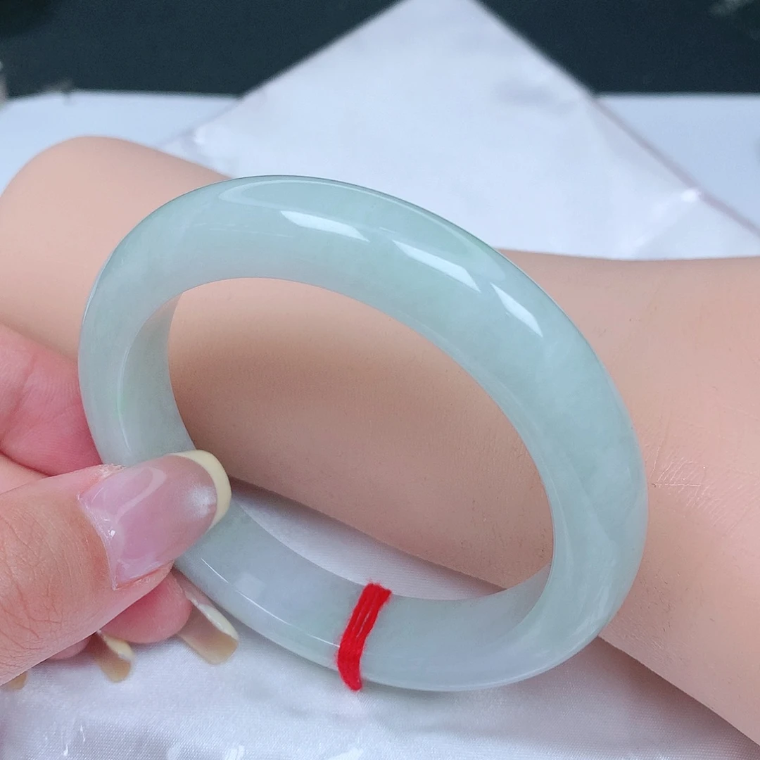 【闪购商品】翡翠手镯未镶嵌，54