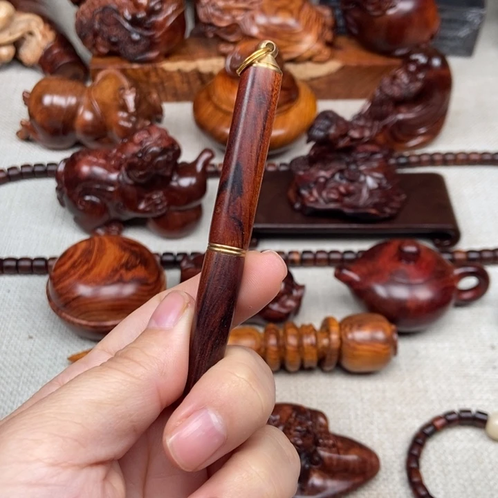 力***蘅黄花梨/降香黄檀把件