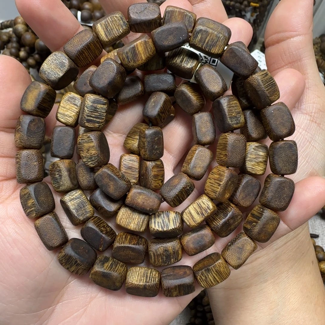 手串沉香浮沉板头多样性发货一条卡8-37克