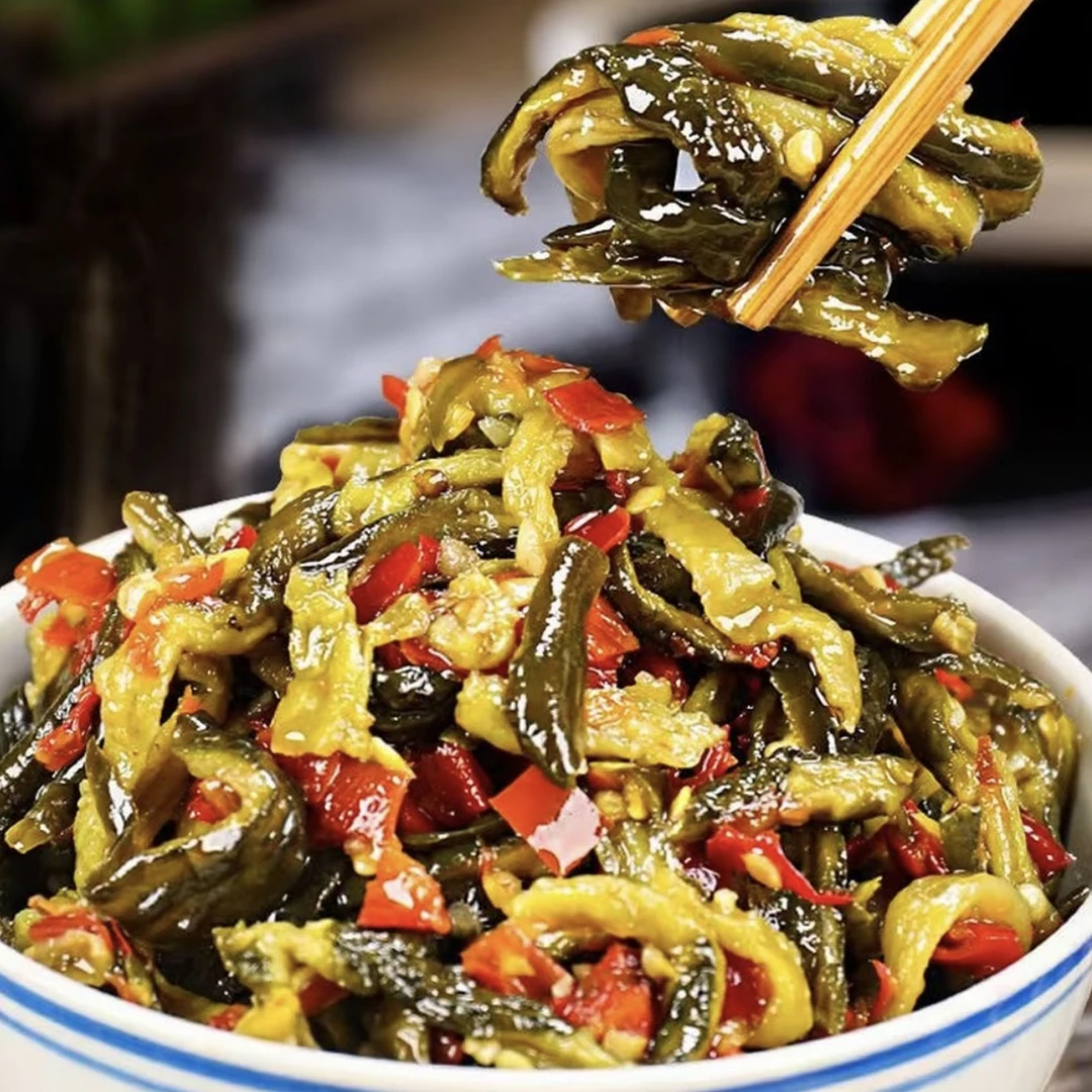 脆爽黄瓜皮开胃下饭菜新鲜腌制即食泡菜湖南特产
