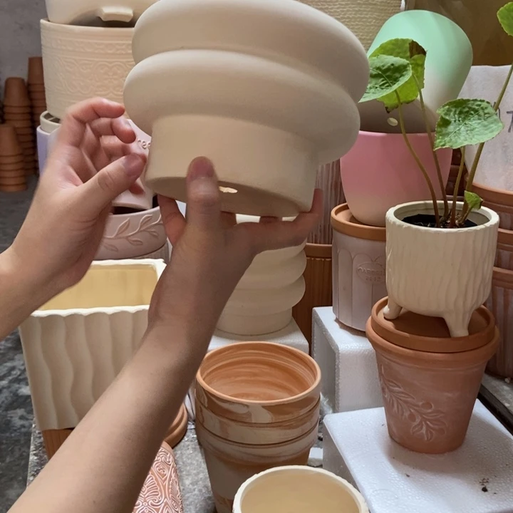 17×12白陶双层甜甜圈1个