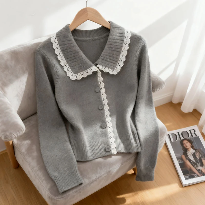 2025秋季新款流行时尚女装韩系超好看显瘦蕾丝毛衣灰色针织衫爆款