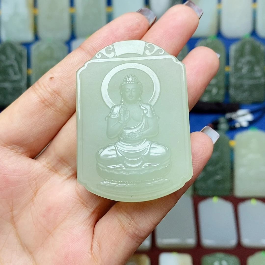 【闪购商品】颈饰未镶嵌和田玉