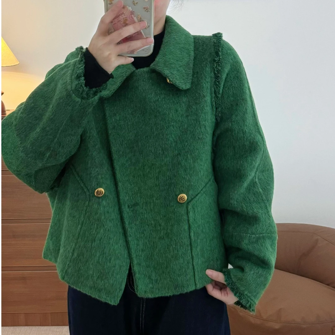 （拉毛设计）短款长袖双面羊毛小香风甜美风娃娃领